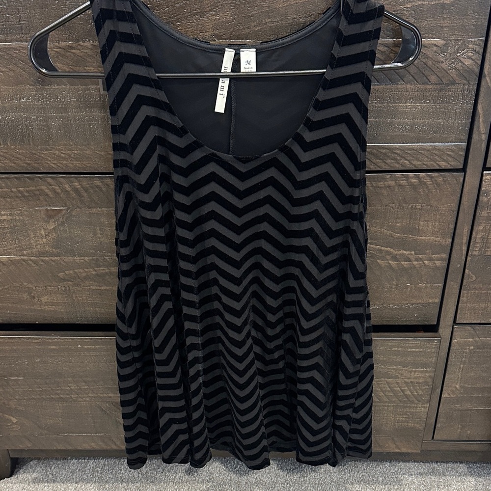 Miami Black Zigzag Tank Top